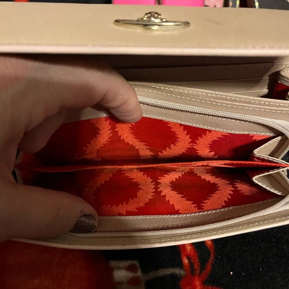 Vivienne Westwood EUC Tan Leather Orb Zip Around Wallet - Picture 7 of 13